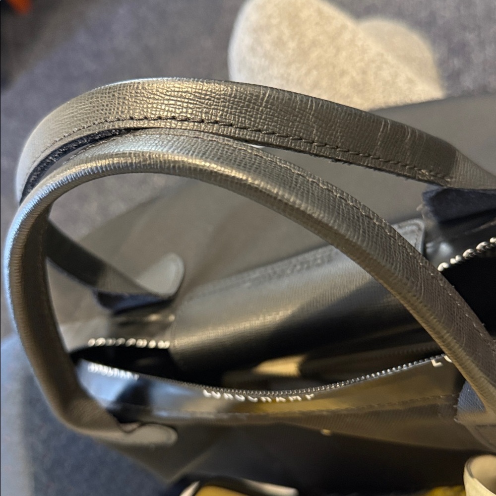 Longchamp Le Pliage Energy Medium Crossbody - Picture 15 of 16
